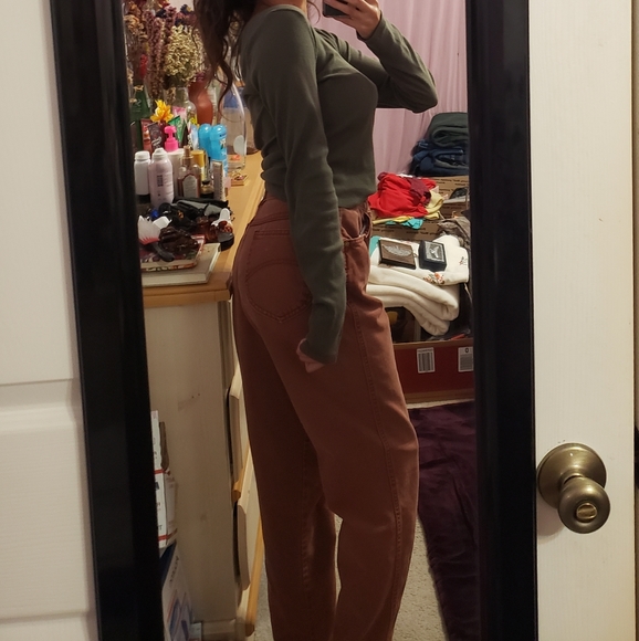 🔴 🆓️ FREE* Wild Fable Olive Scoop-Neck Henley 🔴 - Picture 3 of 8